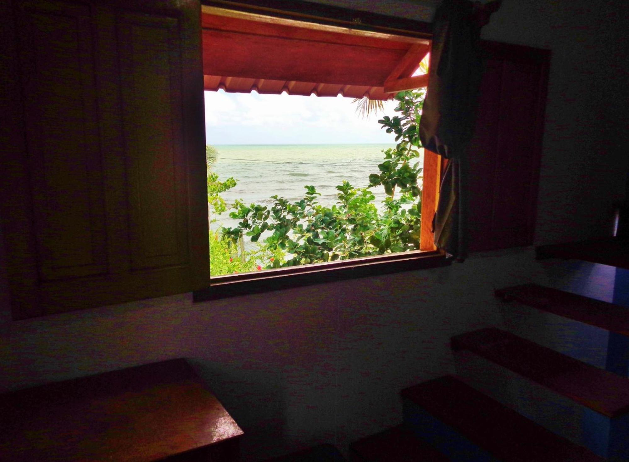 Livingston Resort Hotel Bilik gambar